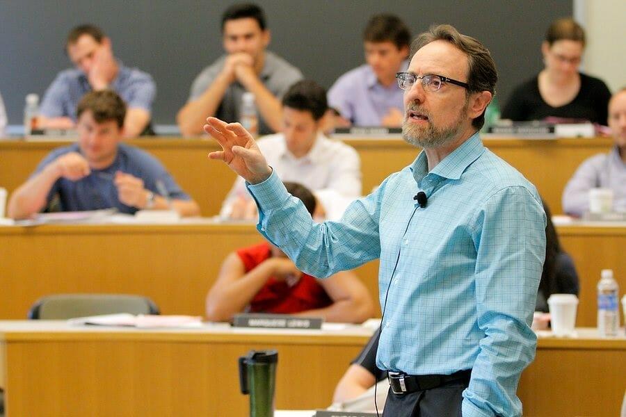 AI-Powered Profits: Navigating the New Business Renaissance