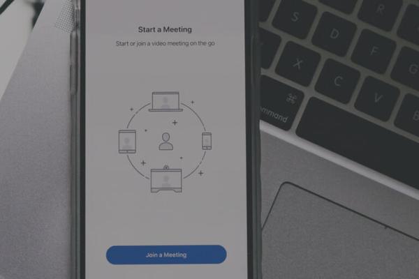 New to Webinar Hosting? Impact Audiences with these 7 Tips