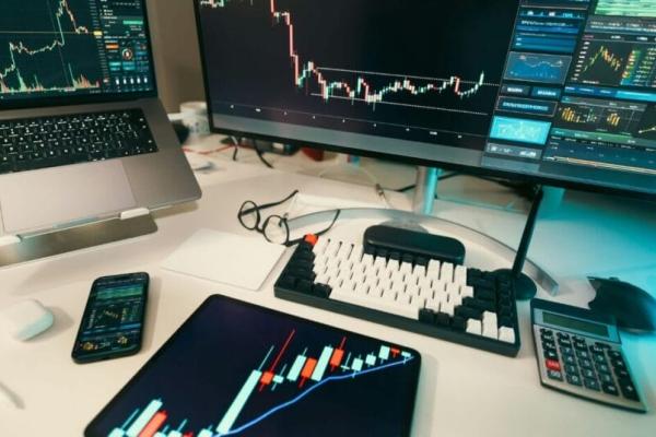 Engage Expert Guidance for Today’s Financial Market Disruptions